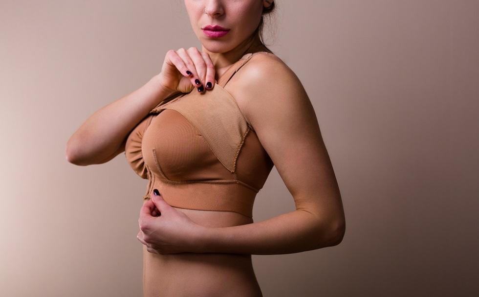 10 Essential Breast Augmentation Recovery Tips