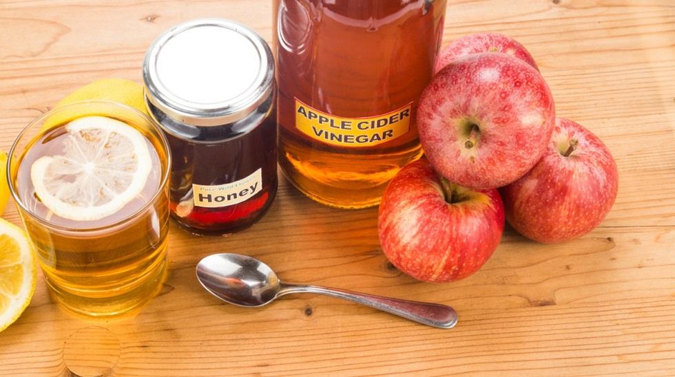 The Health Benefits of Apple Cider Vinegar, Honey, and Cinnamon Tonic