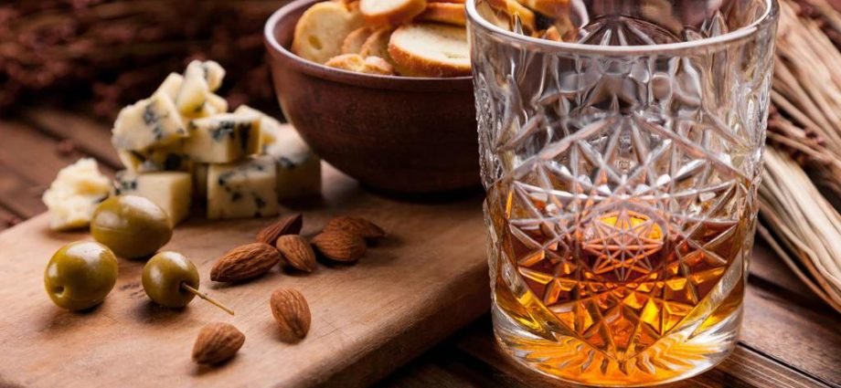 The Surprising Health Benefits of Drinking Bourbon