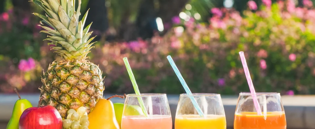 5 Best Drinks to Beat Summer Heat