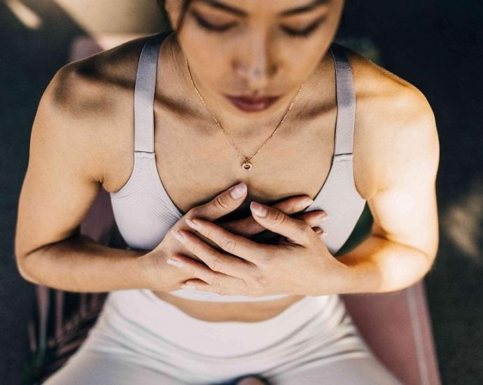 6 Breathing Exercises to Relax And Reduce Anxiety