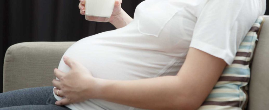 The Essential Benefits of Drinking Milk During Pregnancy