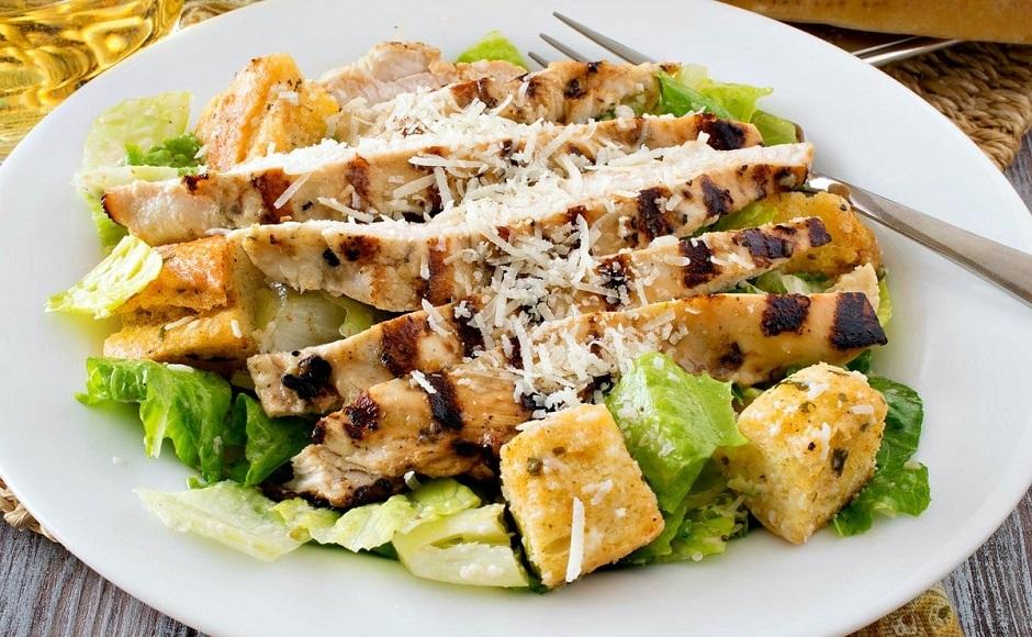 Caesar Salad With Chicken