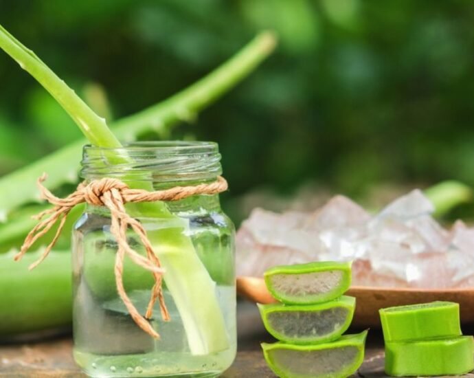 Cosme Cosmetic Ingredients that Enhance the Benefits of Aloe Vera