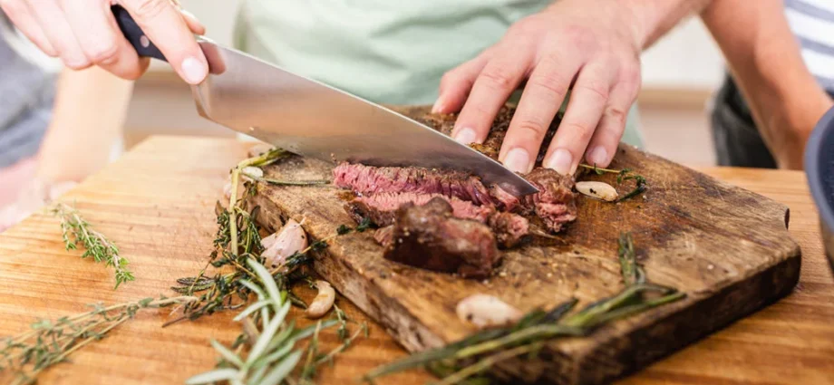 What the Dukan Diet Looks Like and Its Phases