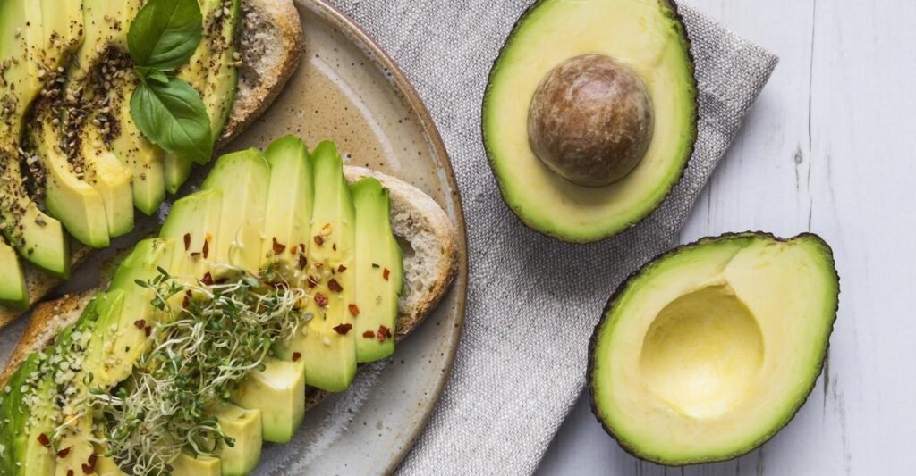 An avocado a day, the formula to say goodbye to bad cholesterol