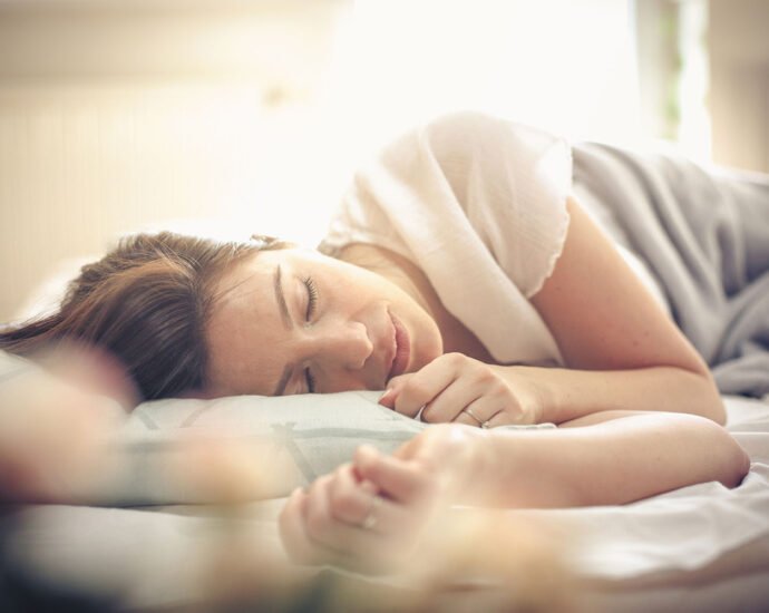 These are the problems your body can suffer if you go to bed late