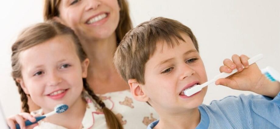 Is periodontitis inherited from parents to children