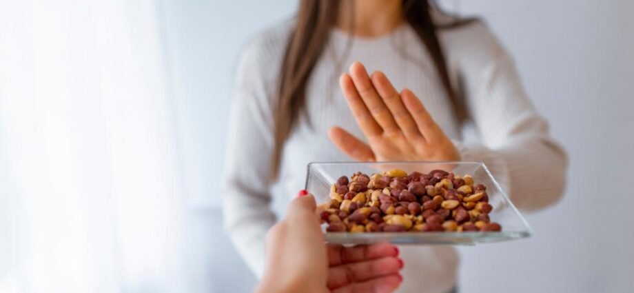 Symptoms and Causes of Legume Allergies