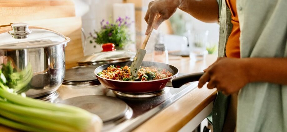 Is Intermittent Fasting as Good as Calorie Restriction for Losing Weight