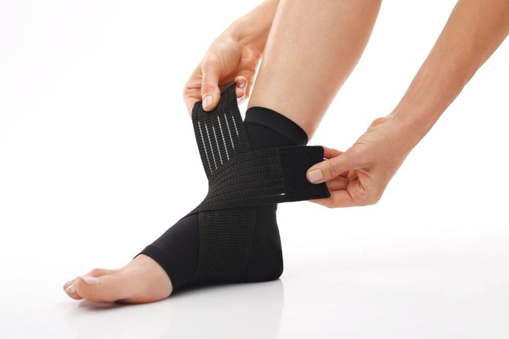 Stress Fracture - Symptoms and Treatment