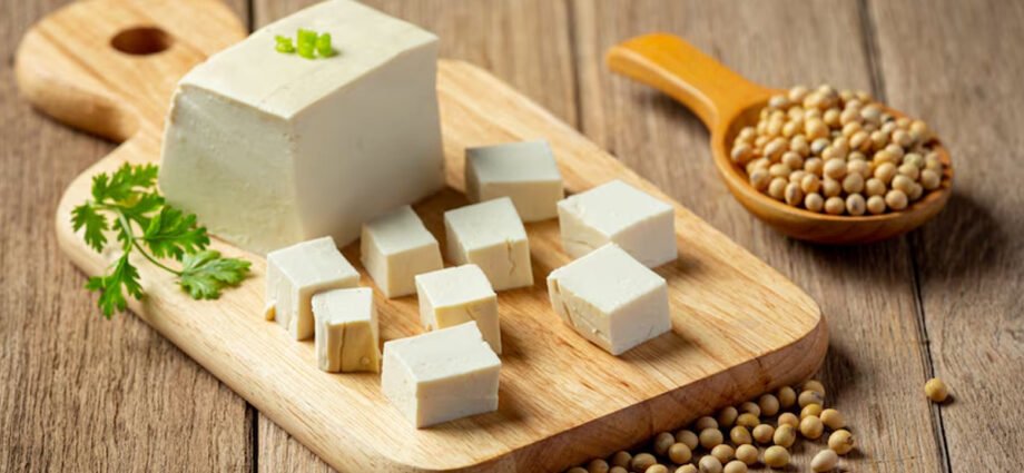 What are probiotics and prebiotics