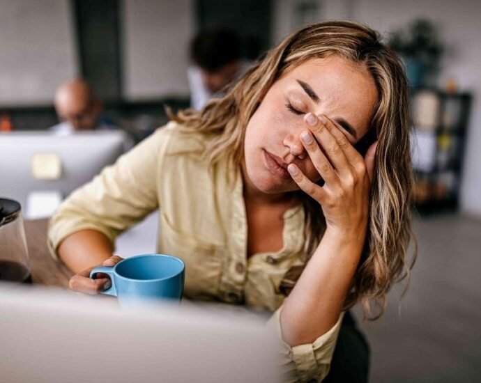 Caffeine is not reliable for combating sleep deprivation