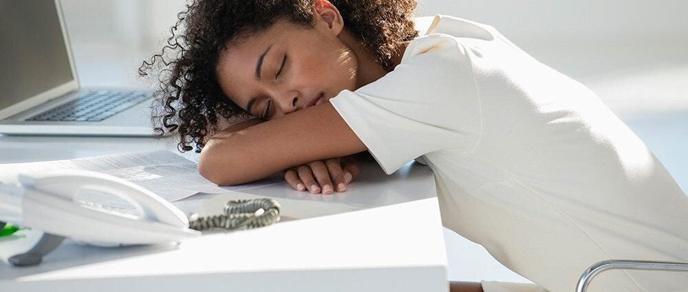 6 Ways Sleep Can Assist You in Losing Weight