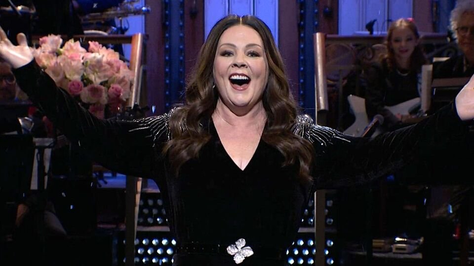 Melissa McCarthy Stuns on SNL - A Confidence Packed Comeback Moment